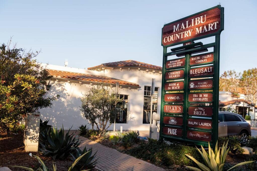 Malibu Sand Carbon Beach Suites Buitenkant foto